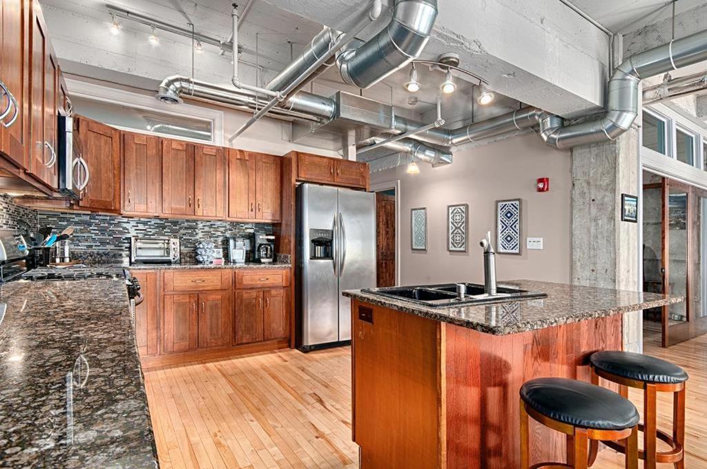 Colby Loft Apartment Asheville Exterior photo