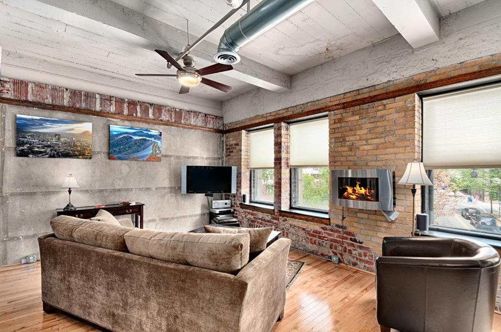 Colby Loft Apartment Asheville Exterior photo